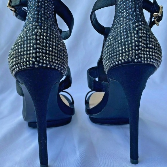 NWB BCBG Sandal Black Beaded Strap Ankle ORIGI$289 - Picture 5 of 9